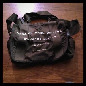 ----SOLD------! Marc Jacobs Messenger Bag