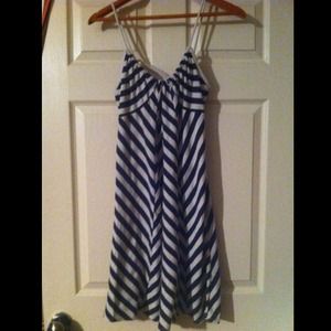 ✨Sold- Tan & Navy summer dress!