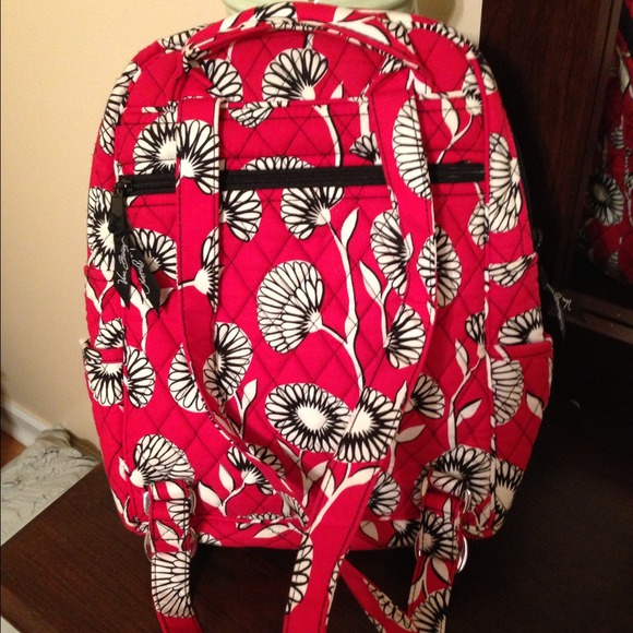 Vera Bradley backpack - Picture 2 of 3