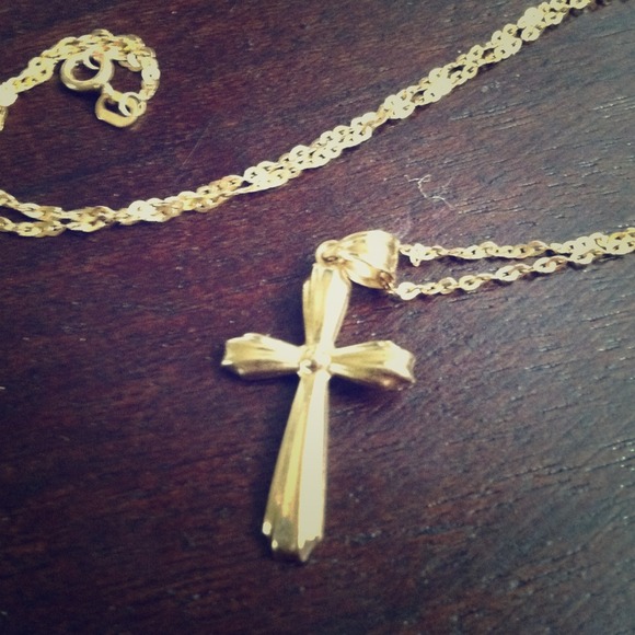 RESERVED for @lourdesgrace 14k gold Cross Necklace