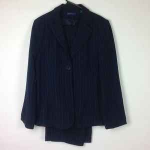Pants Suit