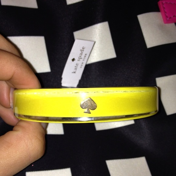 Pink Kate spade bangle - Picture 2 of 3