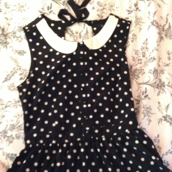 ❌SOLD❌Black Polka Dot Dress W/ Collar - Picture 2 of 4