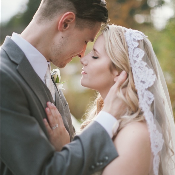 🎀Meet Your Seller/Buyer!!!🎀😘 - Picture 2 of 3