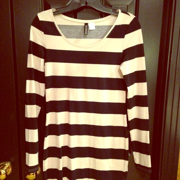 Black and white cream dress.