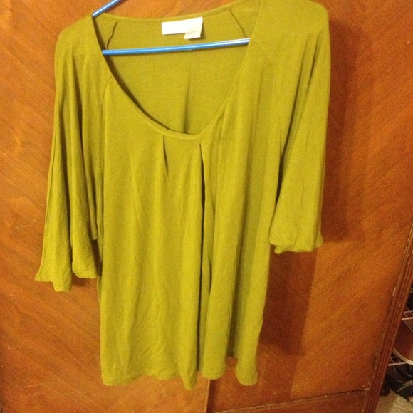Large olive green top