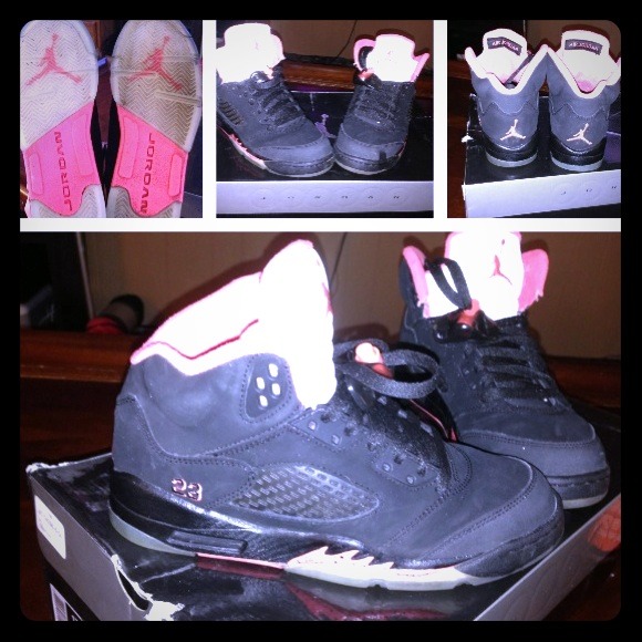 4y girls retro 5 Jordan's
