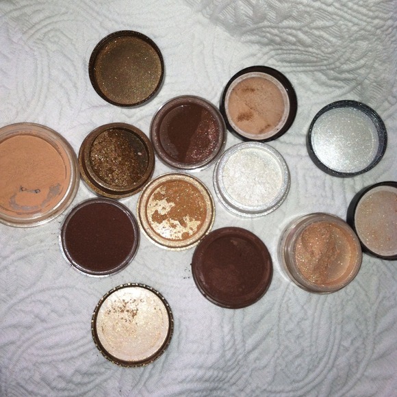🔴SOLD Bare Minerals eyeshadows & treatment Bundle - Picture 3 of 3