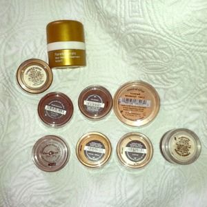 🔴SOLD Bare Minerals eyeshadows & treatment Bundle