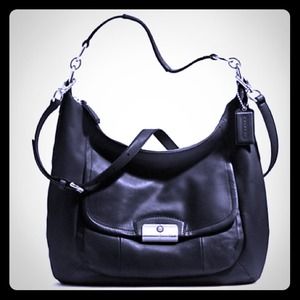 🚫🚫🚫SOLD NEW LRG Kristin Hobo bought from Coach