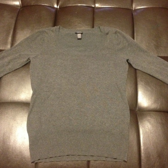 X Large grey sweater