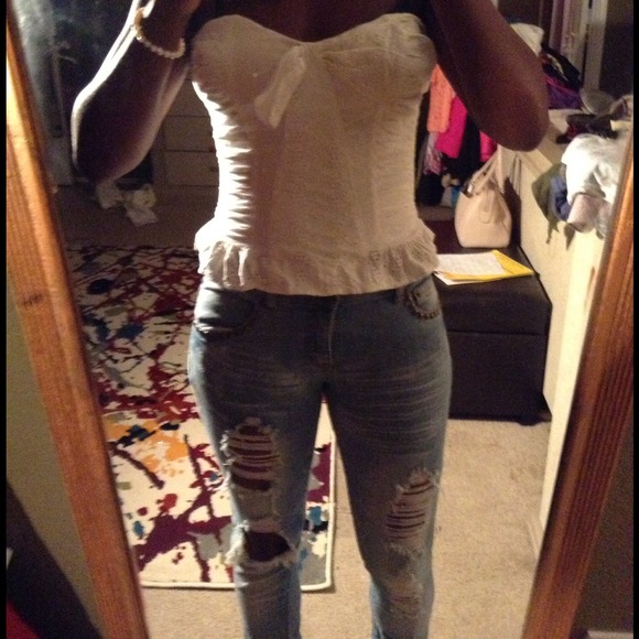 Halter bow top - Picture 1 of 1