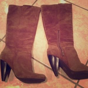Jessica Simpson boots