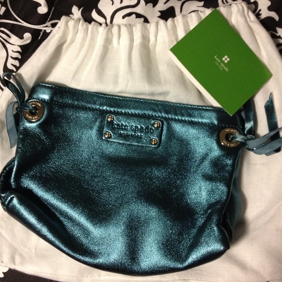 CLOSET CLOSING ! Kate Spade metallic blue clutch