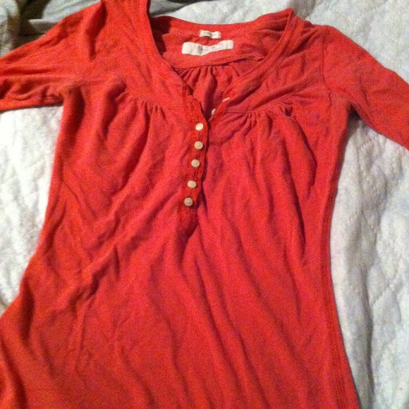 Abercrombie & Fitch pink shirt