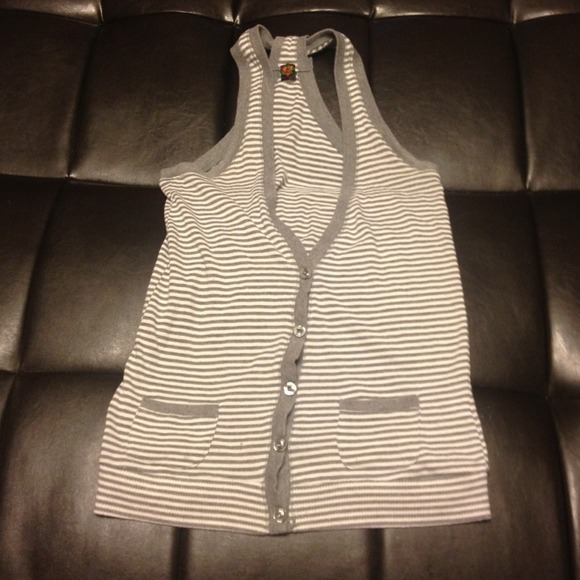 Large razor back tank/cardigan