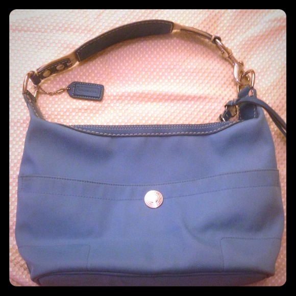 Authentic Light Blue Coach Handbag✳Price Reduced
