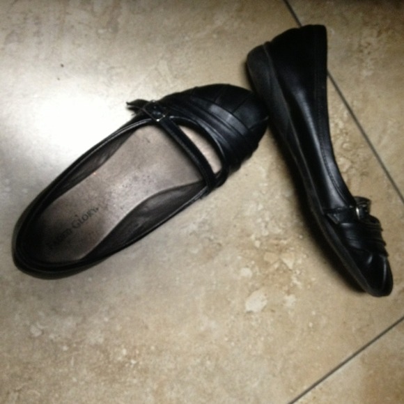 Black flats