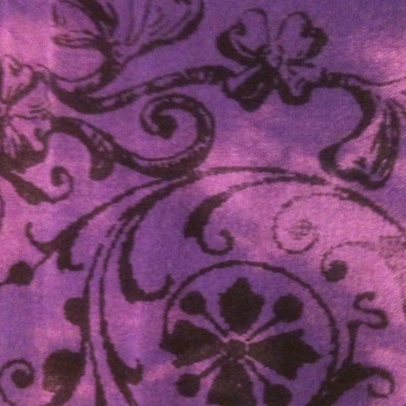 Graphic tee - Picture 3 of 3
