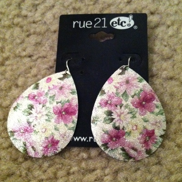 ⭐Some sold in a bundle - Picture 4 of 4