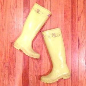 New price! Hunter original lime green wellies