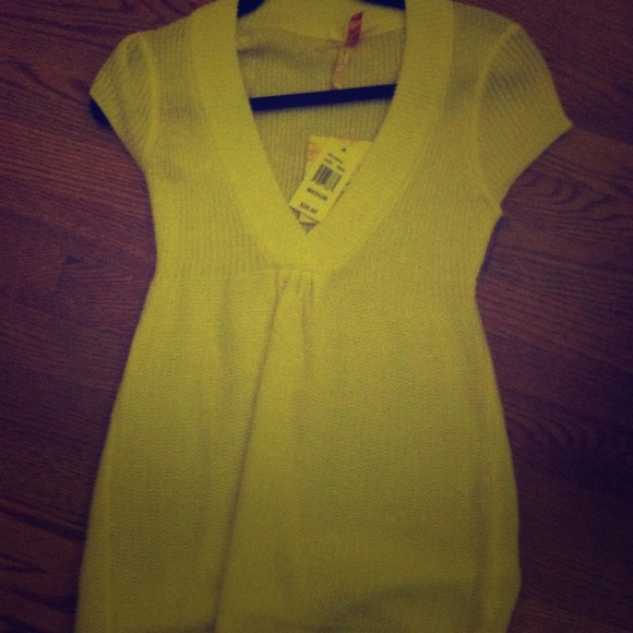 NWT white sweater shirt