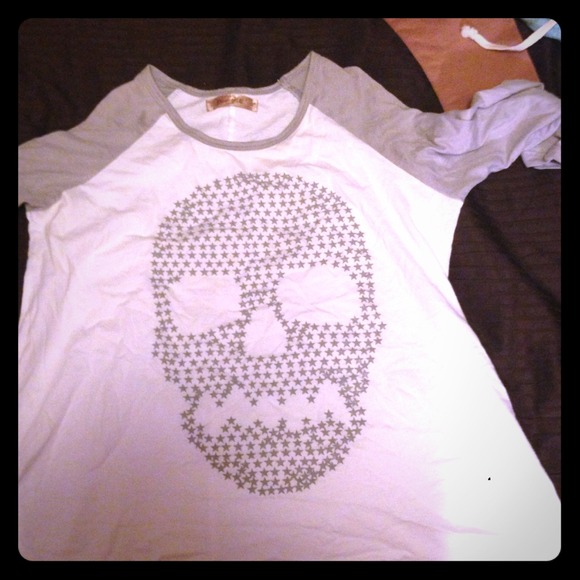 Funky & fresh skull💀~tee shirt!