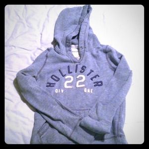 Hollister sweatshirt