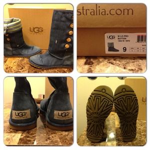🌟Reduced🌟 Authentic UGG boots for spring.