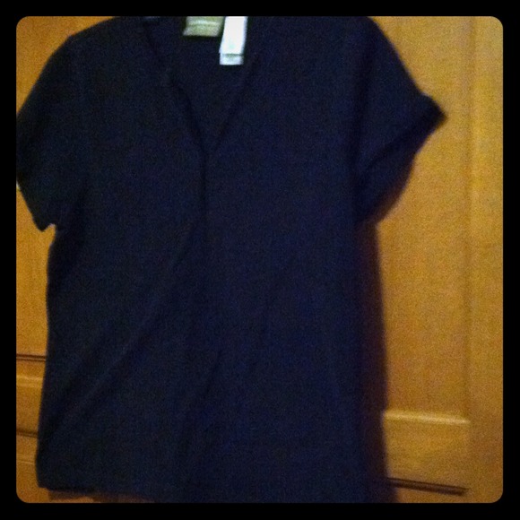 Black loungewear/workout shirt