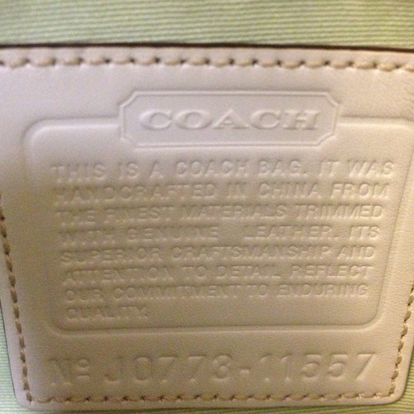 Authentic Coach handbag (NWOT) - Picture 4 of 4