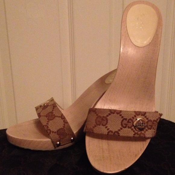 Gucci - Picture 4 of 4