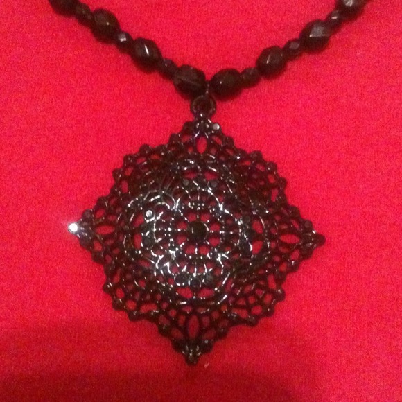 Necklace and earring set! - Picture 2 of 2