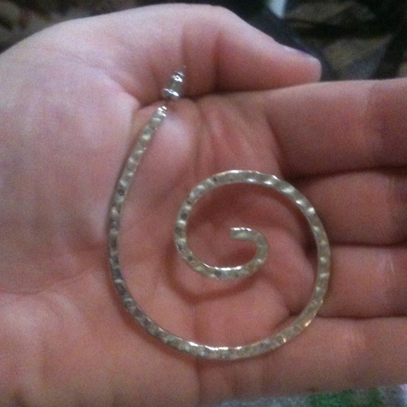 Silver party earrings! - Picture 2 of 2