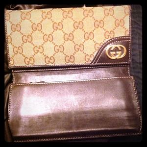 Gucci Continental Wallet *authentic* $100 PayPal