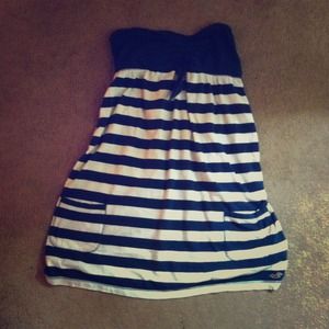 Navy and white striped hollister dress!