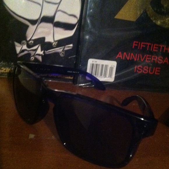 Authentic blue Oakley Holbrooks with Original case