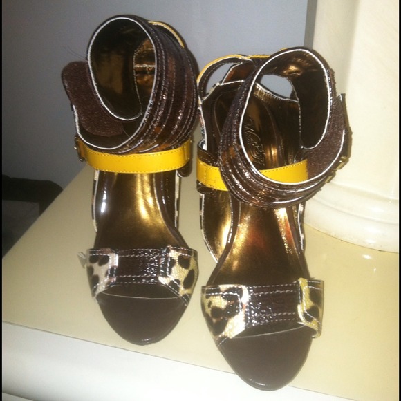 Heels SOLD‼️‼️‼️