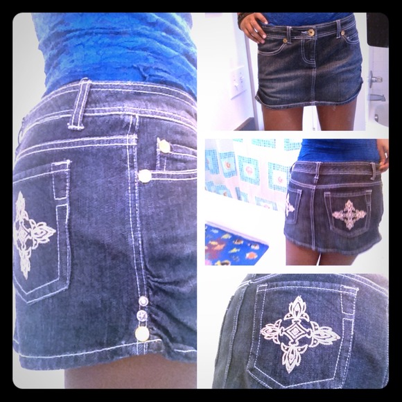 💋Faded Jean Skirt💖! Cross pockets 💃