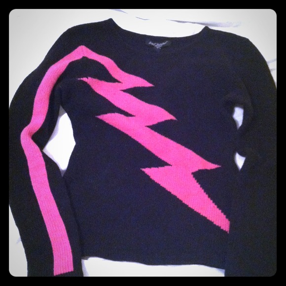 Reserved for hipchick Betsy Johnson Sweater!