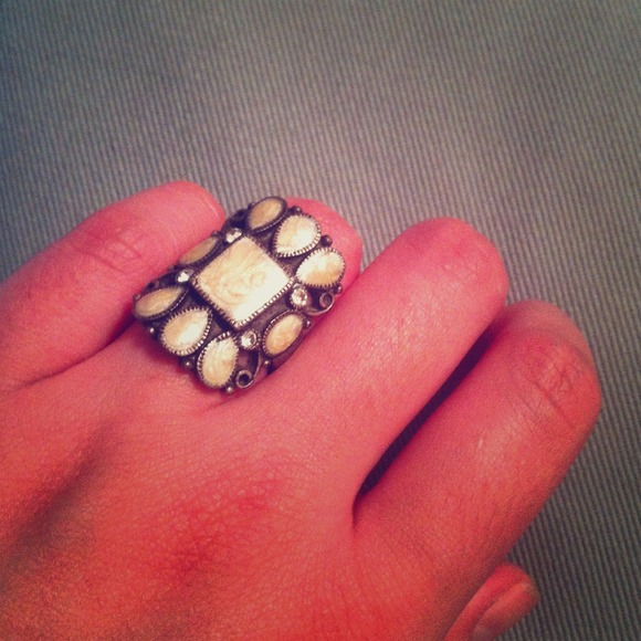 ⚡SOLD⚡White Enamel Ring