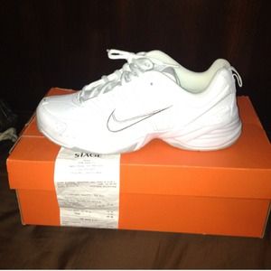 Nike sz 8
