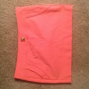 Marciano coral mini skirt. Lined underneath - new