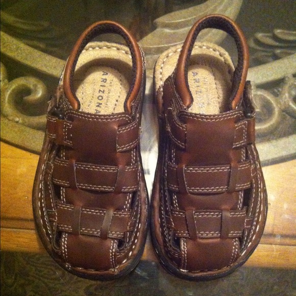 Little boys sandals!- NWOT - Picture 1 of 3
