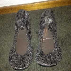 Grey snake skin print flats