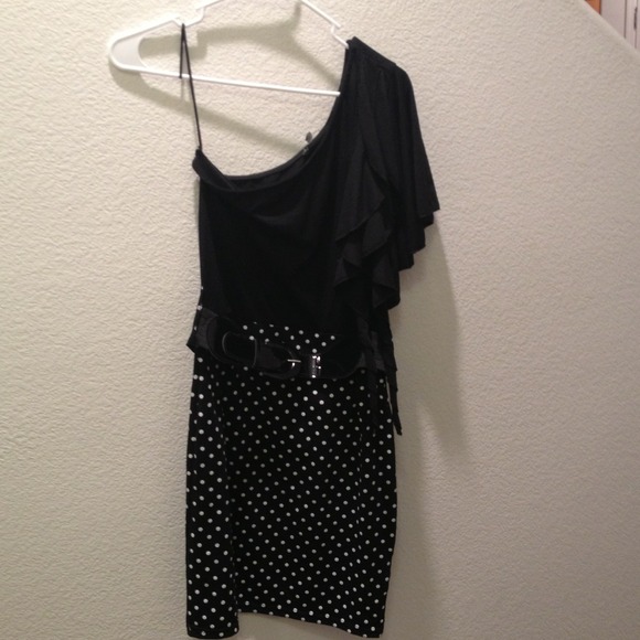 One shoulder dress