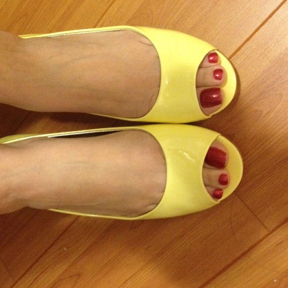 SOLD - Cole Haan Air Elly Peep-toe Wedges - Picture 4 of 5