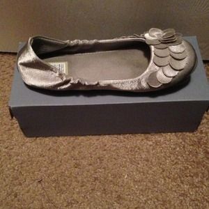 Light grey ballet flats