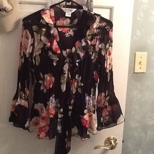 Bundle saleAllison Taylor sheer black & flower