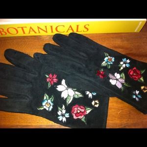 Black Suede Floral Embroidered Gloves